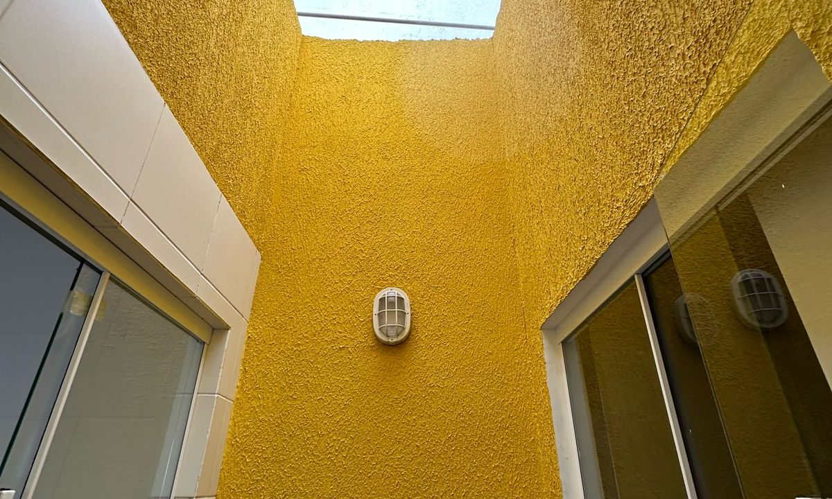 WhatsApp_Image_2024_03_04_at_110828_1_1713279043292397_17193154246434094