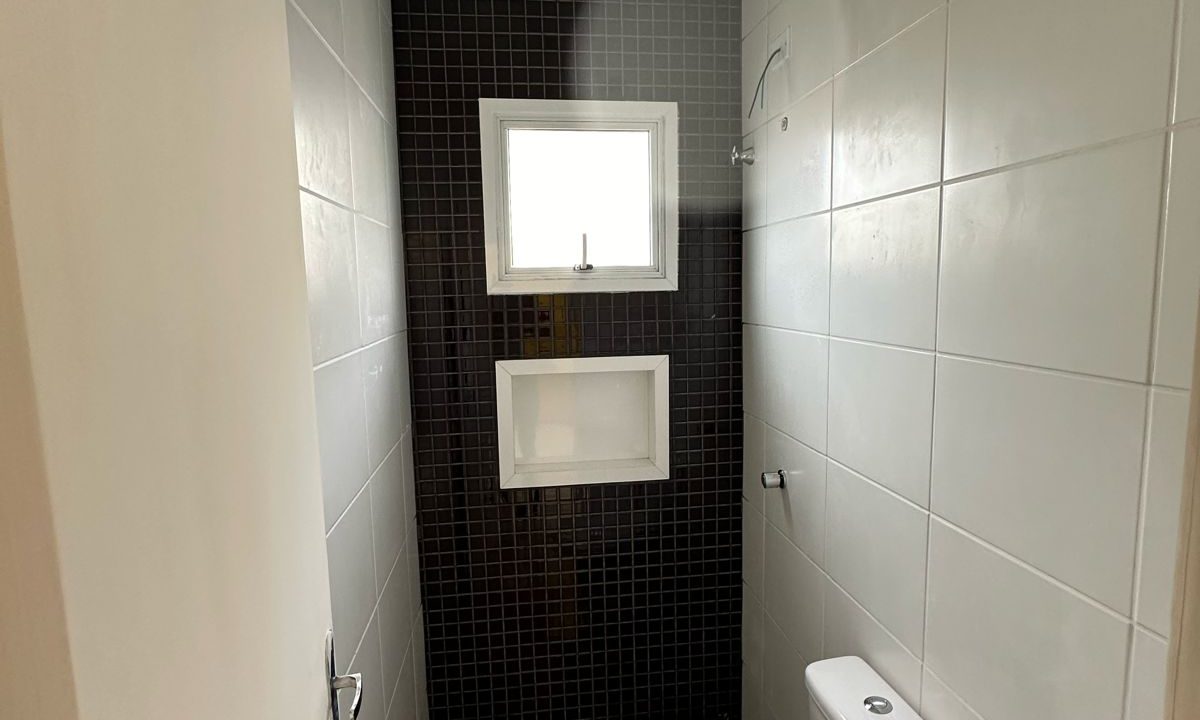 WhatsApp_Image_2024_03_04_at_110830_1_17132790336713939_17193154315903104